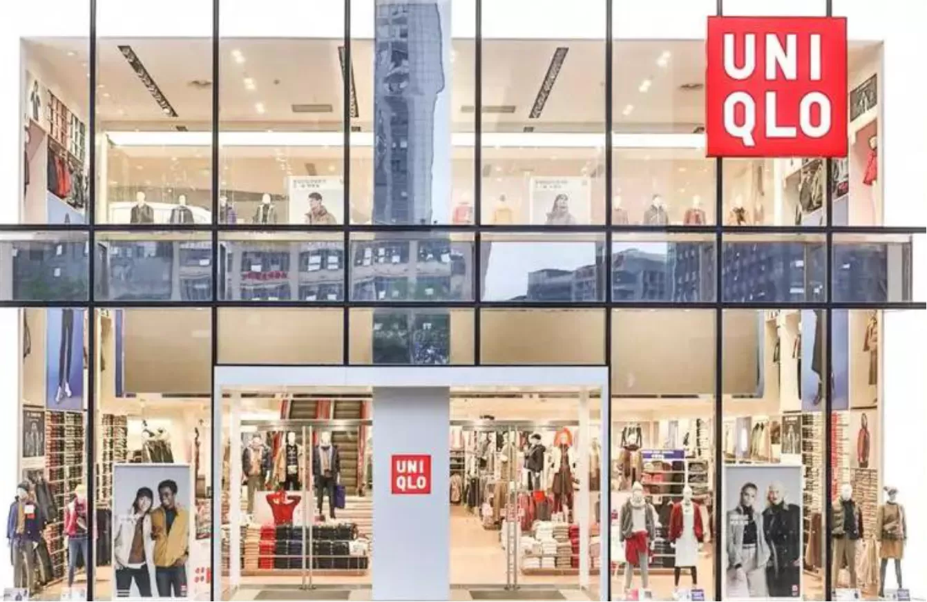 【ユニクロ限定クーポン】 最大30%OFF! 期間限定セール&タイムセールでお得にお買い物