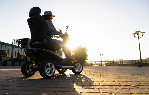 Navigating-Healthcare-and-Mobility-Solutions:-Insurance-and-Scooter-Financing-for-Seniors